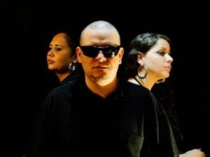 Imagem retirada do clipe Casos e Fatos, de Palavra Feminina, dirigido por Tiago de Jesus e Janaína Jascone.